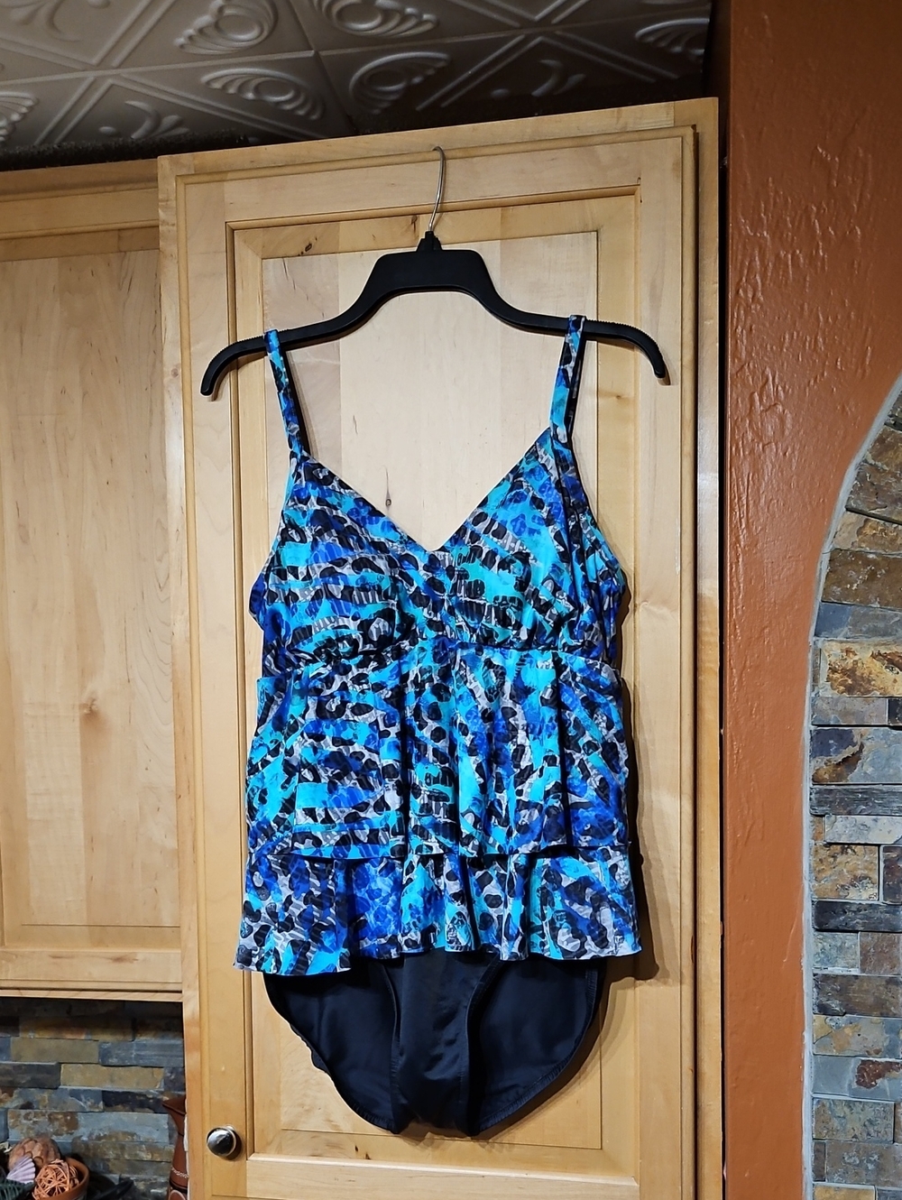 Miraclesuit Blue Green Black Gray Animal Print Ruffle One Piece Swimsuit Padded